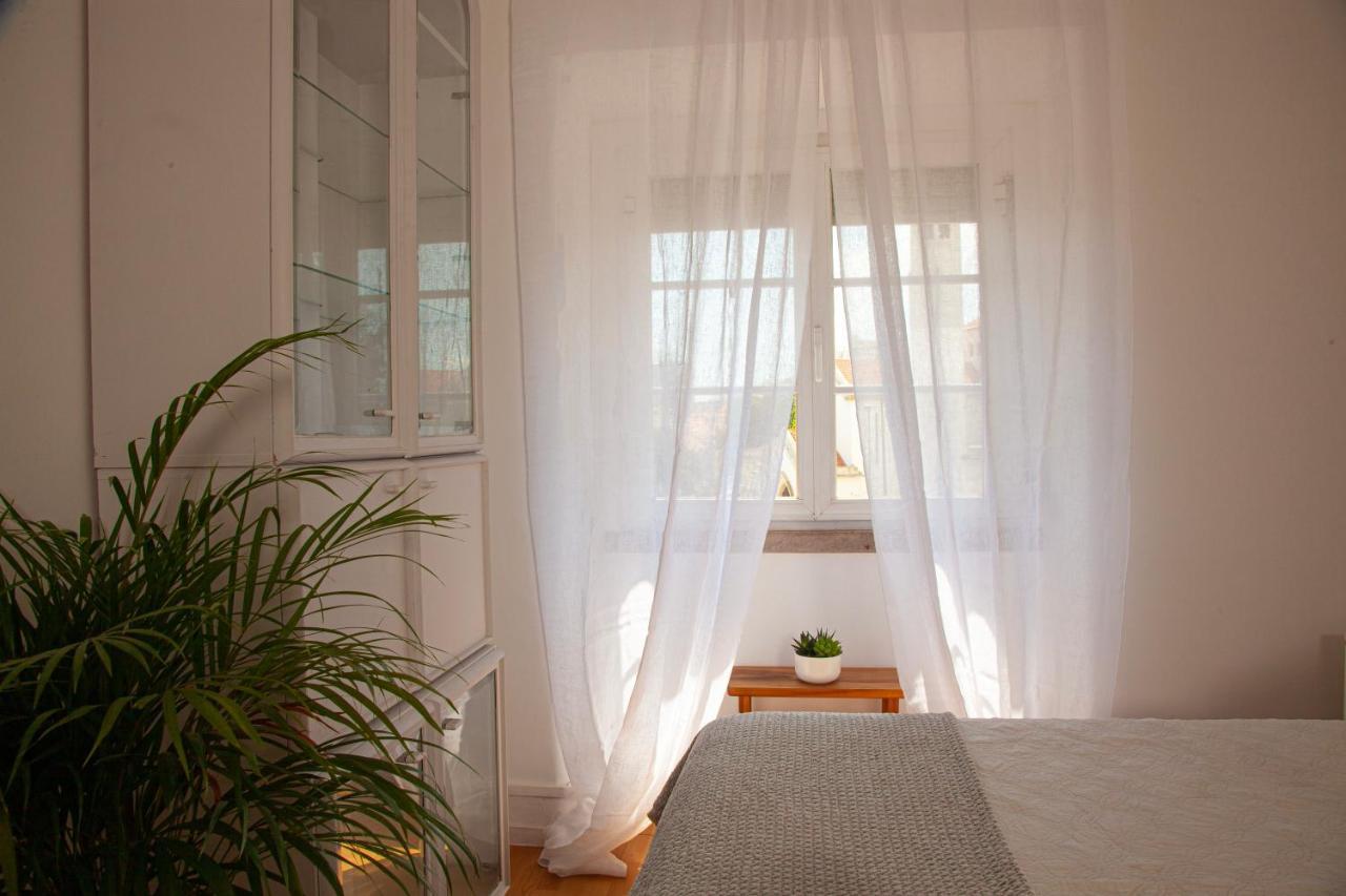 Ola ! Central Lightning Quiet View Garden 10mn Airport Apartamento