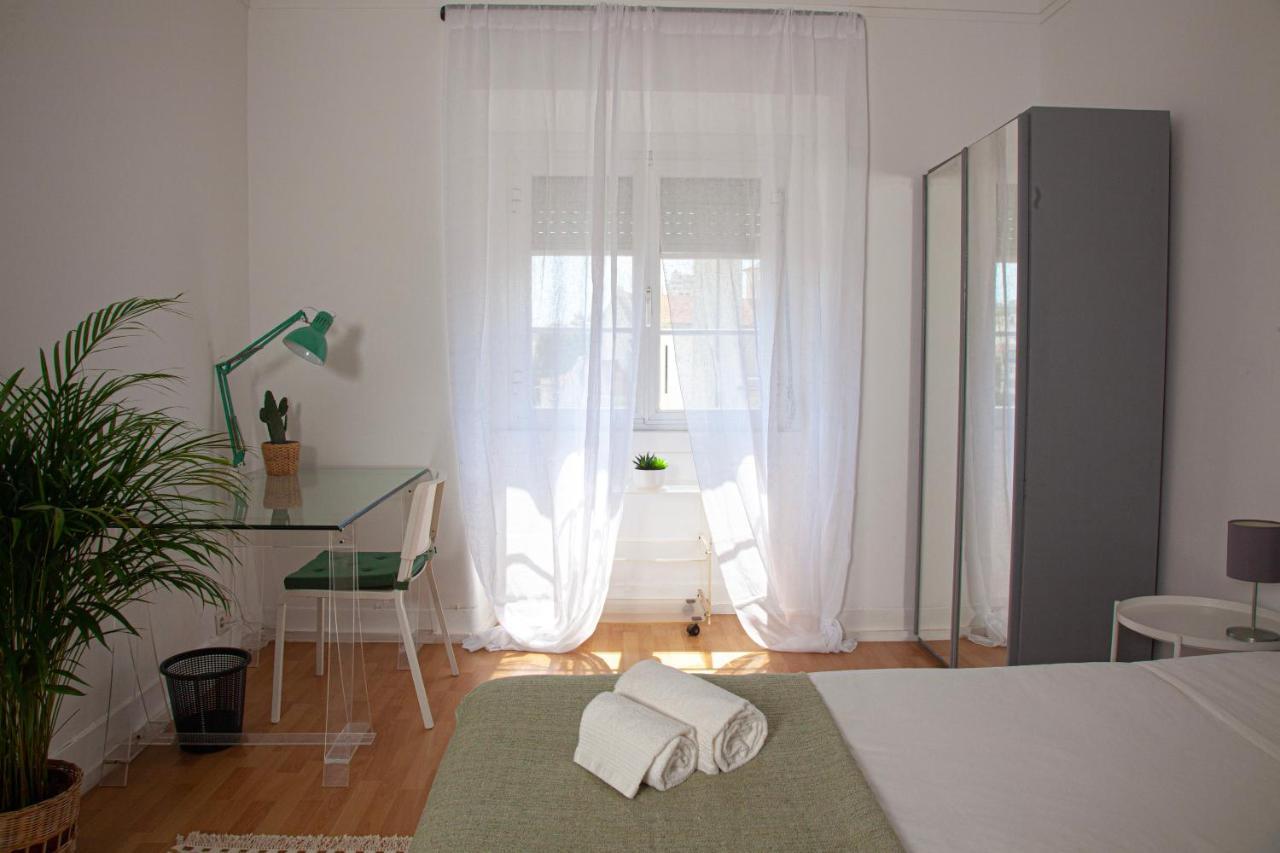 Ola ! Central Lightning Quiet View Garden 10mn Airport * Lisboa
